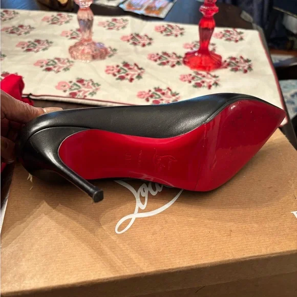 Christian Louboutin Black Pumps with Signature Red Sole - Picture 2 of 5